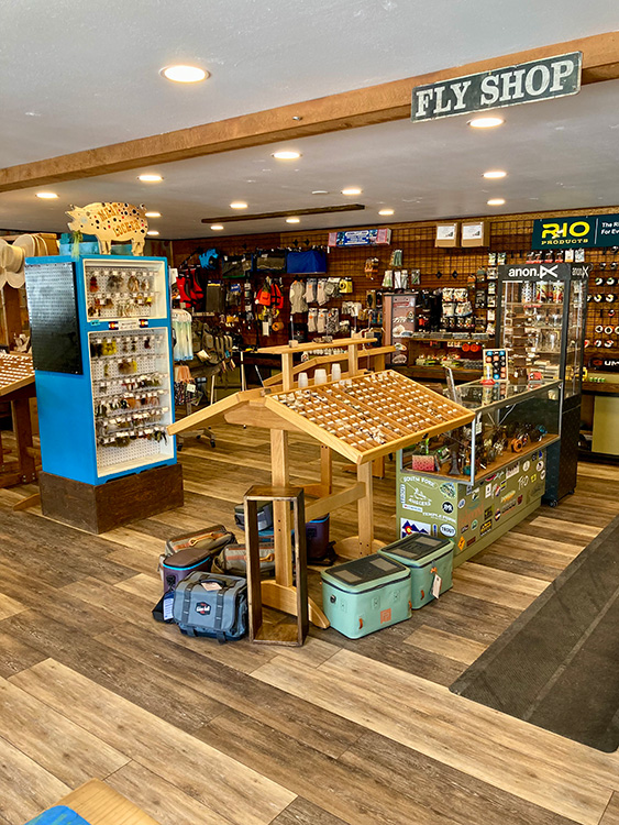 Fly Shop | 8200 Mountain Sports | Fly Shop Guided Fly Fishing Raft