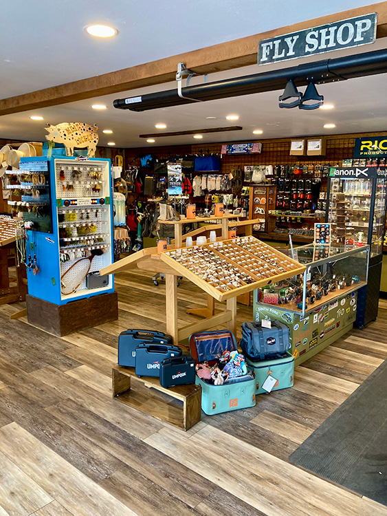 Fly Shop | 8200 Mountain Sports | Fly Shop Guided Fly Fishing Raft